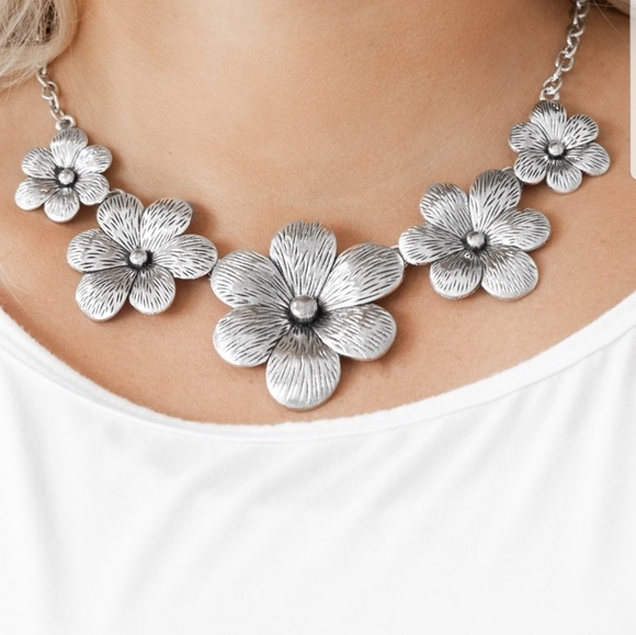 Fashion jewelry - Picture 1 of 1